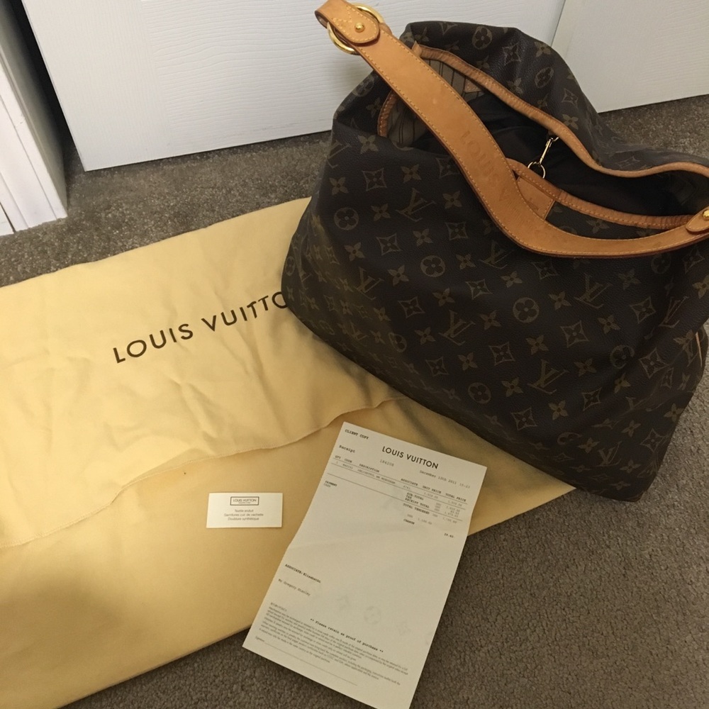 100% Authentic Louis Vuitton purse